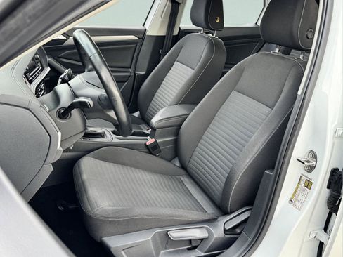 Used 2024 Volkswagen Jetta S FWD image 28