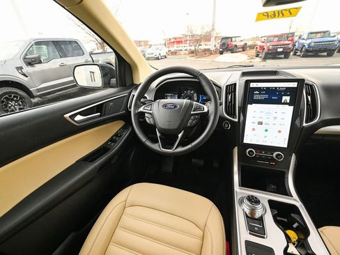 Certified 2024 Ford Edge SEL w/ Convenience Package image 33