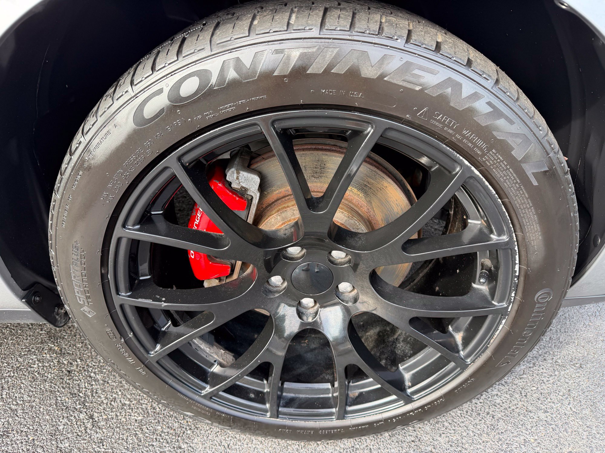 Used 2018 Dodge Challenger R/T RWD image 8