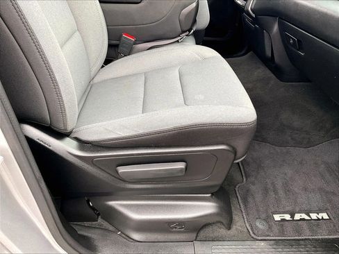Used 2022 RAM 1500 Big Horn image 33