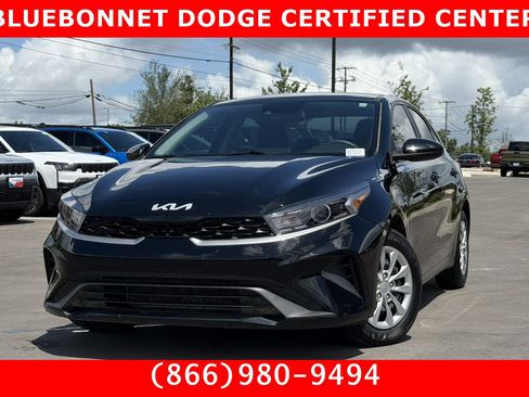 Used 2024 Kia Forte LX FWD image 1