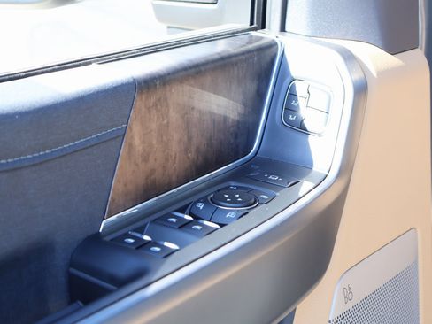 New 2026 Ford F250 Lariat w/ Lariat Ultimate Package image 21