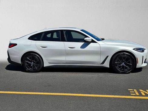 Used 2023 BMW i4 eDrive35 w/ Premium Package RWD image 2