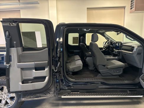 Used 2021 Ford F150 XLT w/ Equipment Group 302A High AWD/4WD image 46