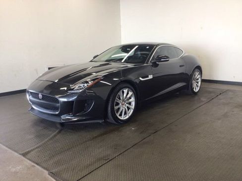 Used 2015 Jaguar F-TYPE Coupe RWD image 3