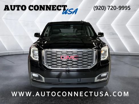 Used 2020 GMC Yukon XL Denali w/ Denali Ultimate Package AWD/4WD image 3