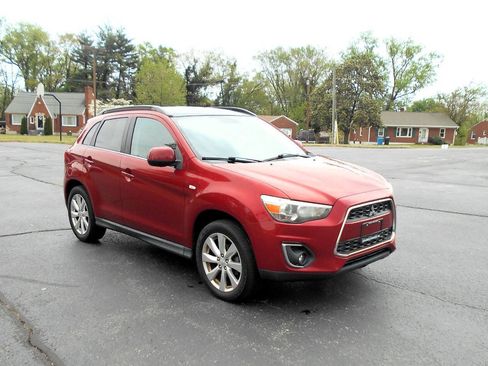 Used 2013 Mitsubishi Outlander Sport SE image 4