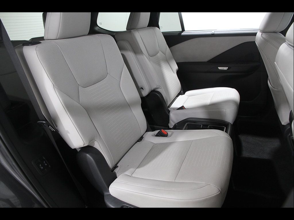 Certified 2024 Lexus TX 350 AWD w/ Captains Chair Package image 17