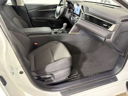 Used 2025 Toyota Camry LE w/ Convenience Package FWD image 13