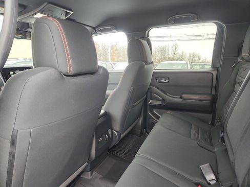 Used 2023 Nissan Frontier PRO-4X w/ Pro Convenience Package image 24