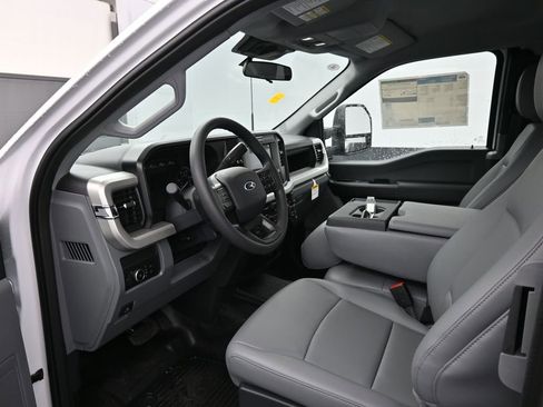 New 2026 Ford F350 XL w/ XL Chrome Package image 26