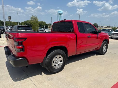Used 2022 Nissan Frontier S w/ Technology Package RWD image 4