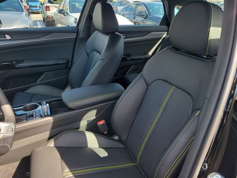 New 2026 Kia K5 GT FWD image 16