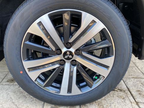 New 2026 Mitsubishi Outlander Sport SE AWD/4WD image 11