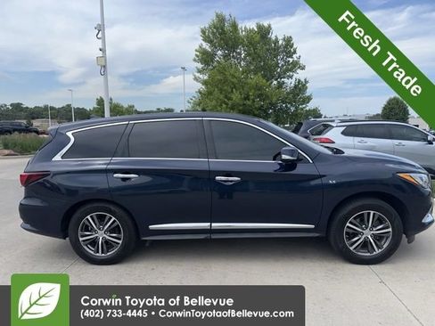 Used 2018 INFINITI QX60 Luxe AWD/4WD image 2