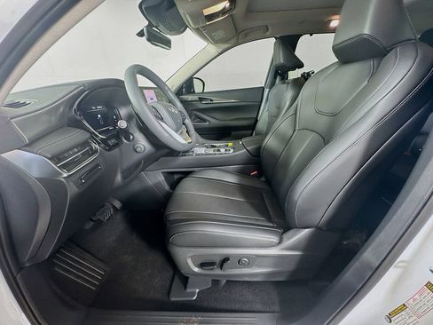 Certified 2026 INFINITI QX60 Luxe w/ Family Package image 26