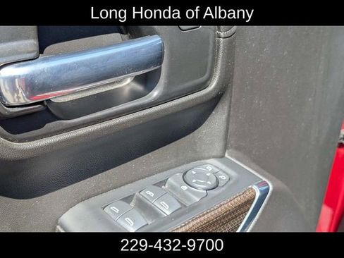 Used 2021 Chevrolet Silverado 1500 RST AWD/4WD image 12