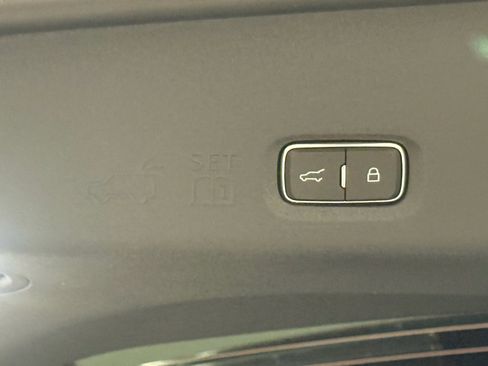 New 2026 Ford Expedition Platinum w/ Driver's Package image 32