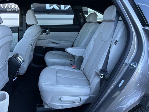 New 2026 Kia Sorento SX Prestige AWD/4WD image 11