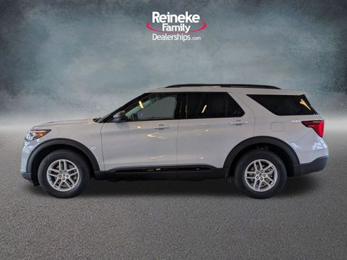 New 2026 Ford Explorer Active AWD/4WD image 9