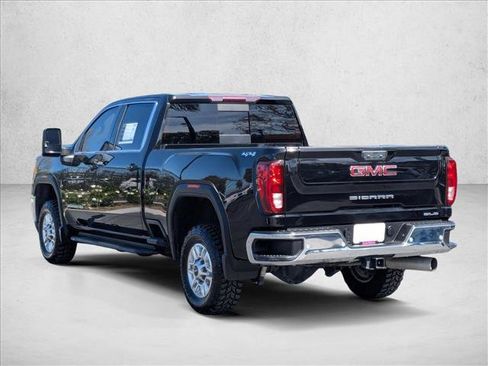 Used 2023 GMC Sierra 2500 SLE w/ SLE Convenience Package image 8