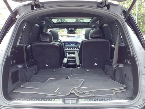 Used 2020 Mercedes-Benz GLS 580 4MATIC image 9