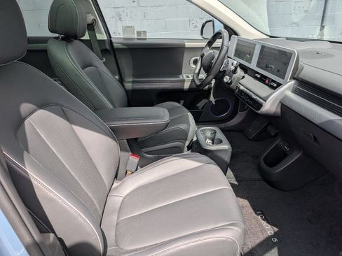 Used 2024 Hyundai Ioniq 5 Limited image 8