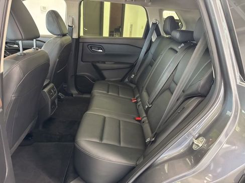 Used 2023 Nissan Rogue SL AWD/4WD image 21