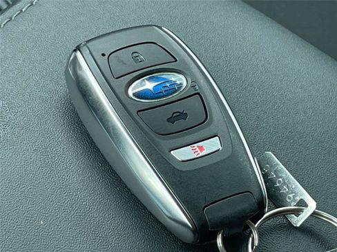 Used 2025 Subaru Outback Premium AWD/4WD image 23