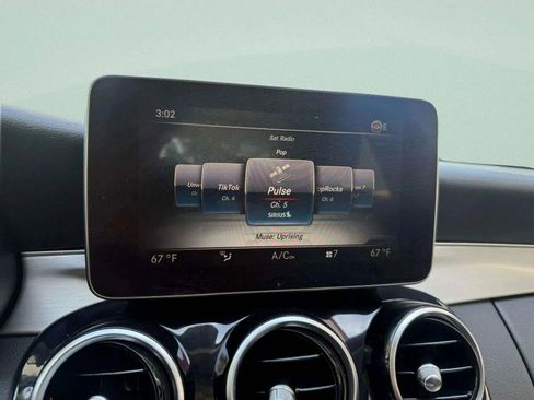 Used 2016 Mercedes-Benz C 300 4MATIC Sedan image 20