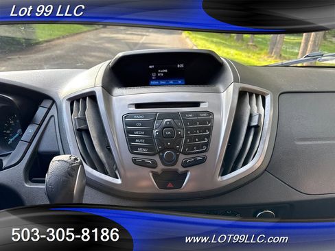 Used 2018 Ford Transit 350 XLT image 25