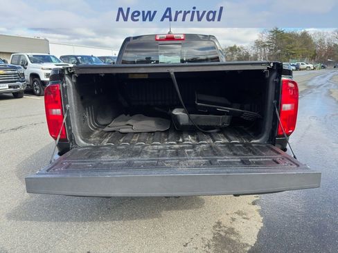 Used 2018 Chevrolet Colorado LT w/ LT Convenience Package image 6