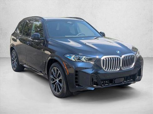 Used 2026 BMW X5 xDrive50e w/ M Sport Package AWD/4WD image 6