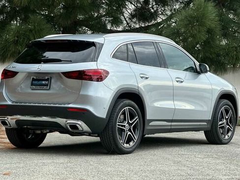 Certified 2026 Mercedes-Benz GLA 250 image 4