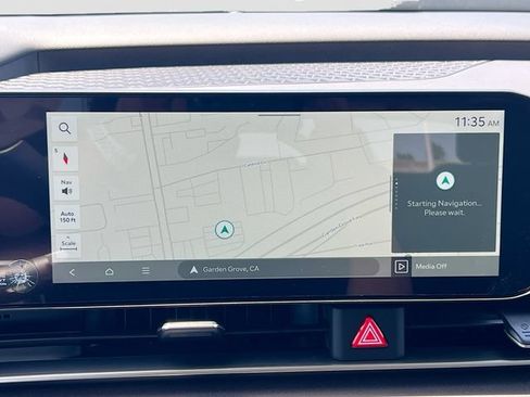 New 2026 Kia Carnival EX FWD image 13