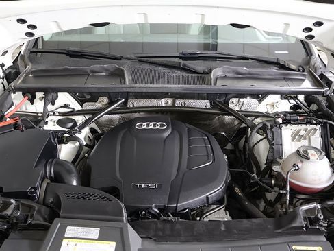 Used 2019 Audi Q5 2.0T Premium Plus w/ Premium Plus Package image 22