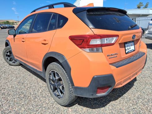 Used 2019 Subaru Crosstrek 2.0i Premium AWD/4WD image 3