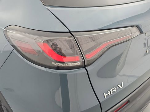 Certified 2024 Honda HR-V LX image 30