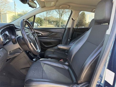 Used 2019 Buick Encore Preferred image 23