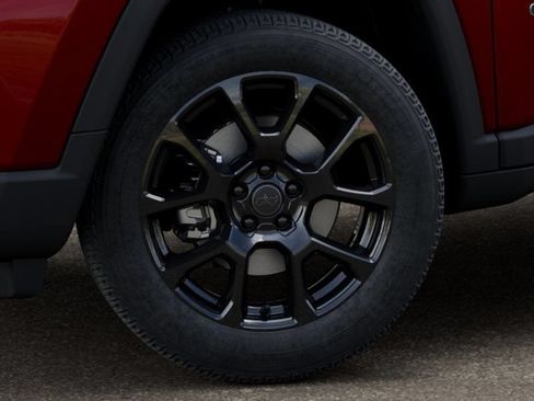 New 2026 Jeep Compass Latitude w/ Quick Order Package 29K AWD/4WD image 9