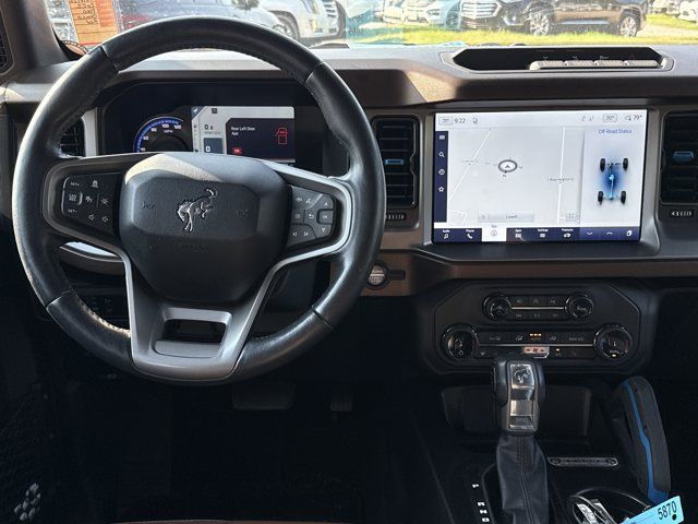 Used 2022 Ford Bronco Outer Banks AWD/4WD image 4