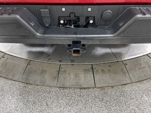 Used 2023 GMC Sierra 1500 AT4X image 33