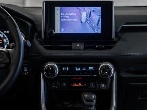 Used 2024 Toyota RAV4 XLE image 19