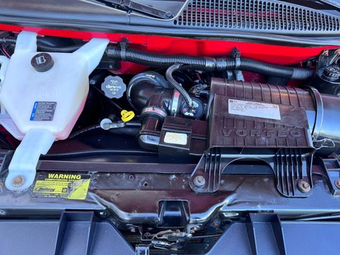 Used 2015 GMC Savana 3500 image 29