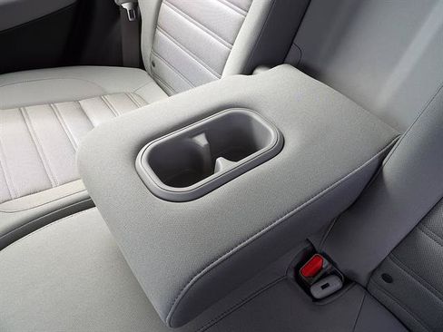 Used 2019 Honda CR-V LX image 30