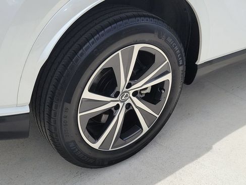 Used 2023 Lexus RX 350 Premium w/ Accessory Package (Z1) FWD image 7