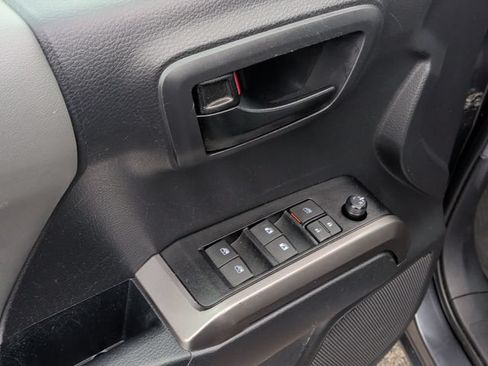 Used 2023 Toyota Tacoma SR5 RWD image 14