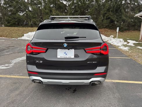 Used 2023 BMW X3 xDrive30i w/ Premium Package w/ZPA image 5
