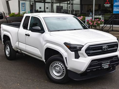 Used 2024 Toyota Tacoma SR RWD image 2