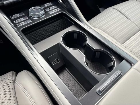 New 2026 Lincoln Nautilus Reserve AWD/4WD image 29